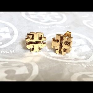 Tory Burch Small Logo Stud Earrings